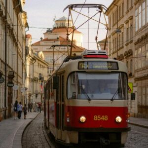 Dopravní omezení v okolí Olšanských hřbitovů a krematoria Strašnice