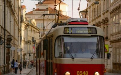 Dopravní omezení v okolí Olšanských hřbitovů a krematoria Strašnice